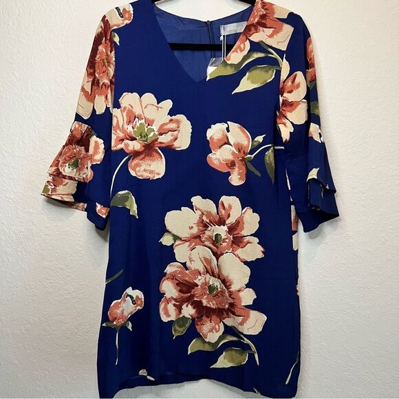 BELONGSCI floral navy blue dress NWT 🌺 size small - Picture 1 of 6